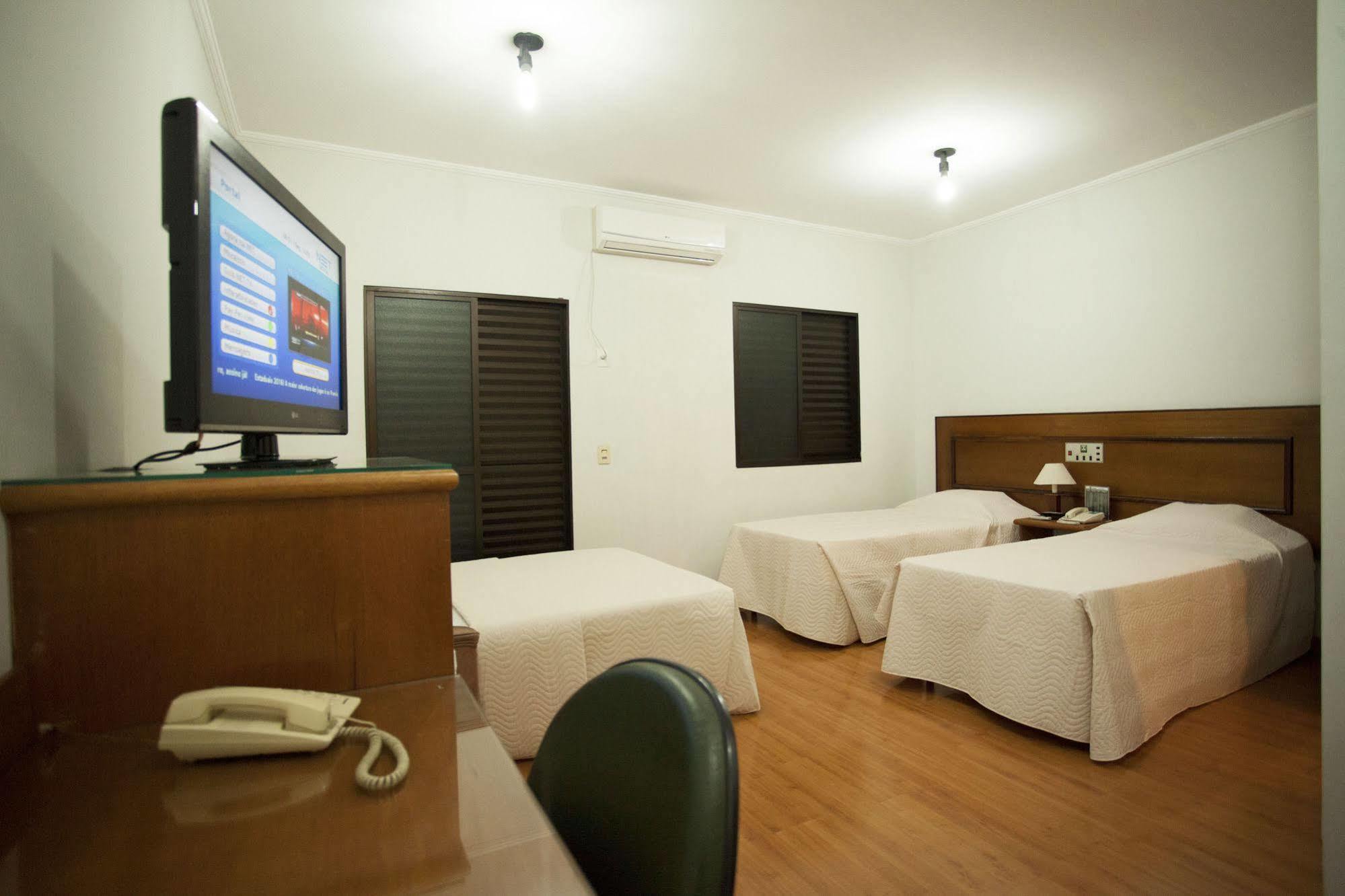 Indaia Hotel Residence Сан-Карлус Экстерьер фото