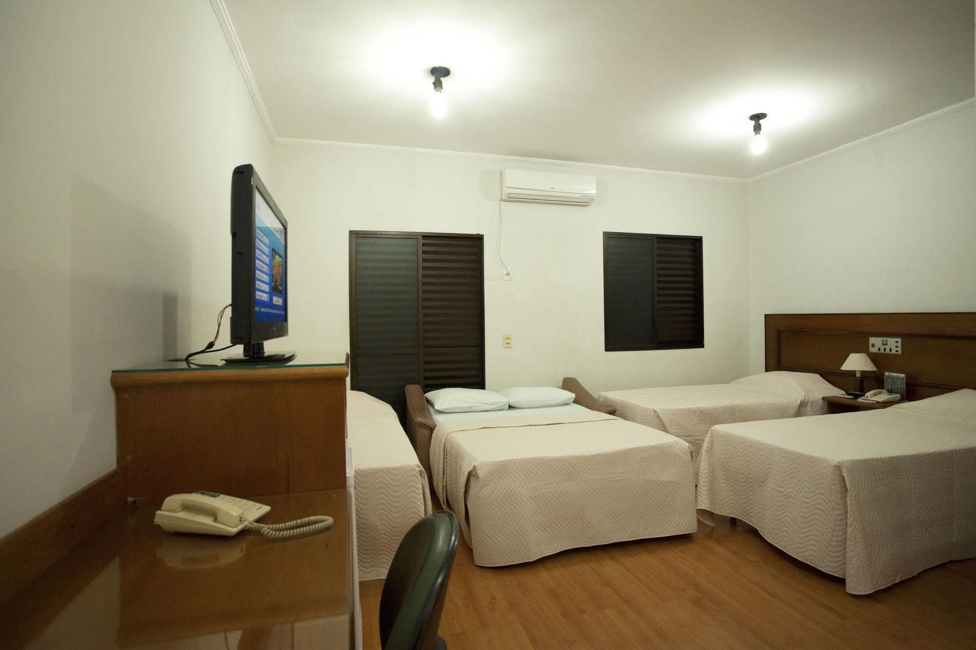 Indaia Hotel Residence Сан-Карлус Экстерьер фото