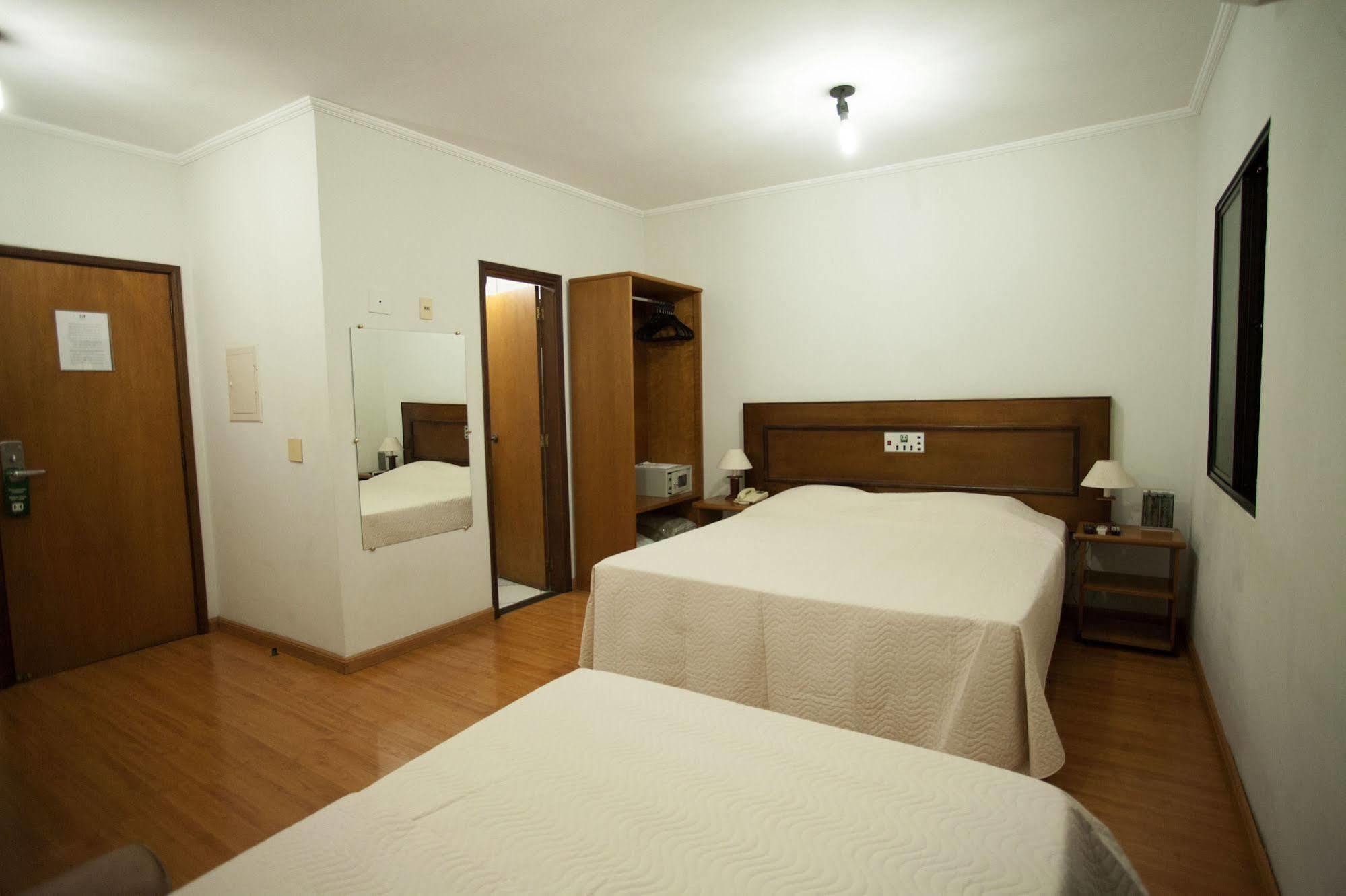 Indaia Hotel Residence Сан-Карлус Экстерьер фото