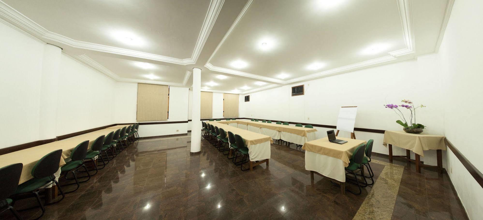 Indaia Hotel Residence Сан-Карлус Экстерьер фото