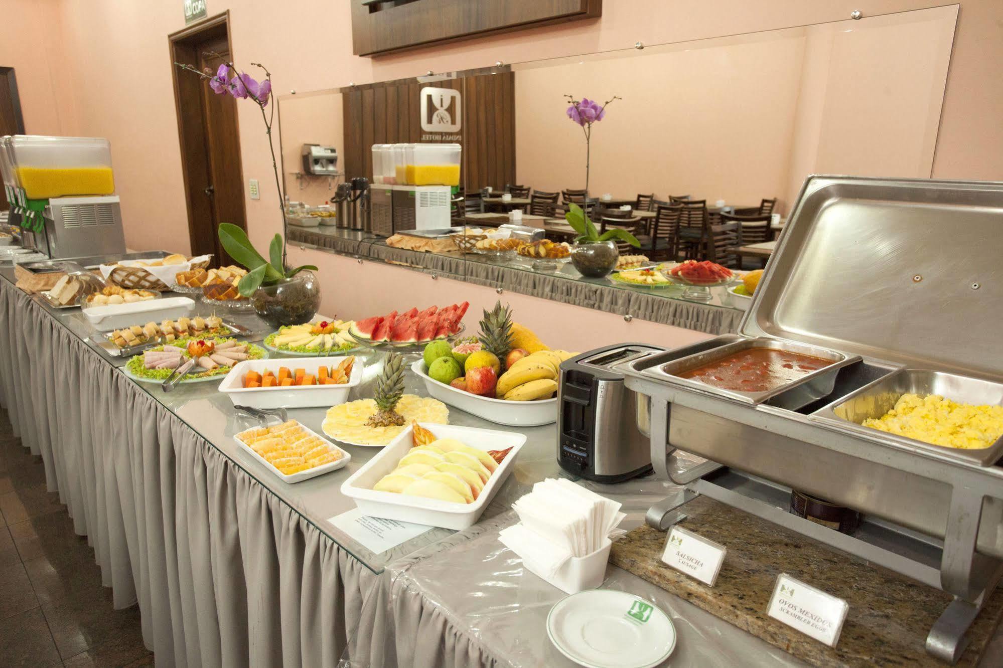 Indaia Hotel Residence Сан-Карлус Экстерьер фото